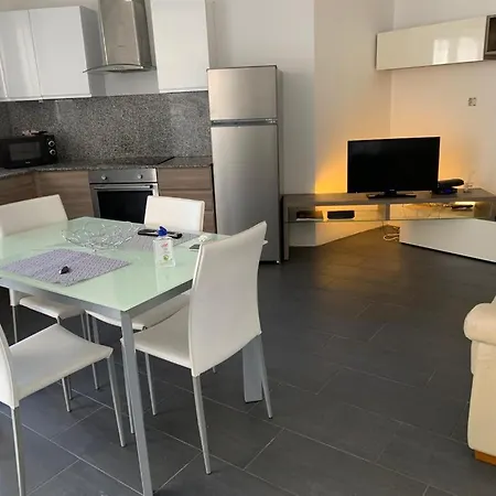 Central Luxury Penthouse * Msida