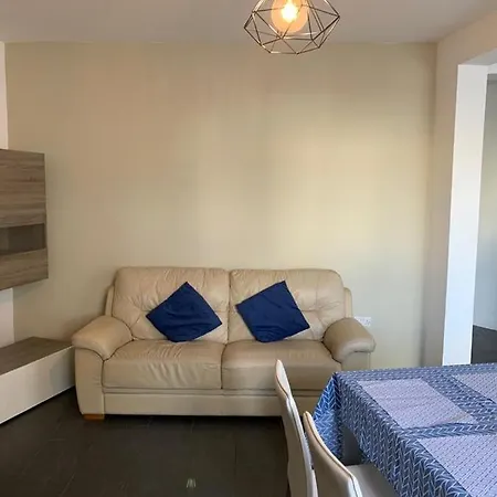 Central Luxury Penthouse Msida